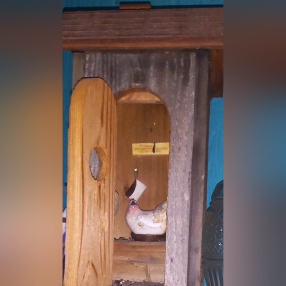 Wooden Outhouse Birdhouse - Picture 2 of 5